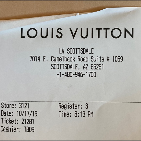 Louis Vuitton Frontrow Sneaker - Picture 8 of 8